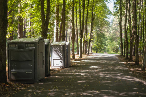 Porta potty delivery and setup in Franklin, MI